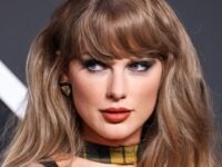 Taylor Swift’s Jewelry Choice At iHeart Awards Has Fans Losing It